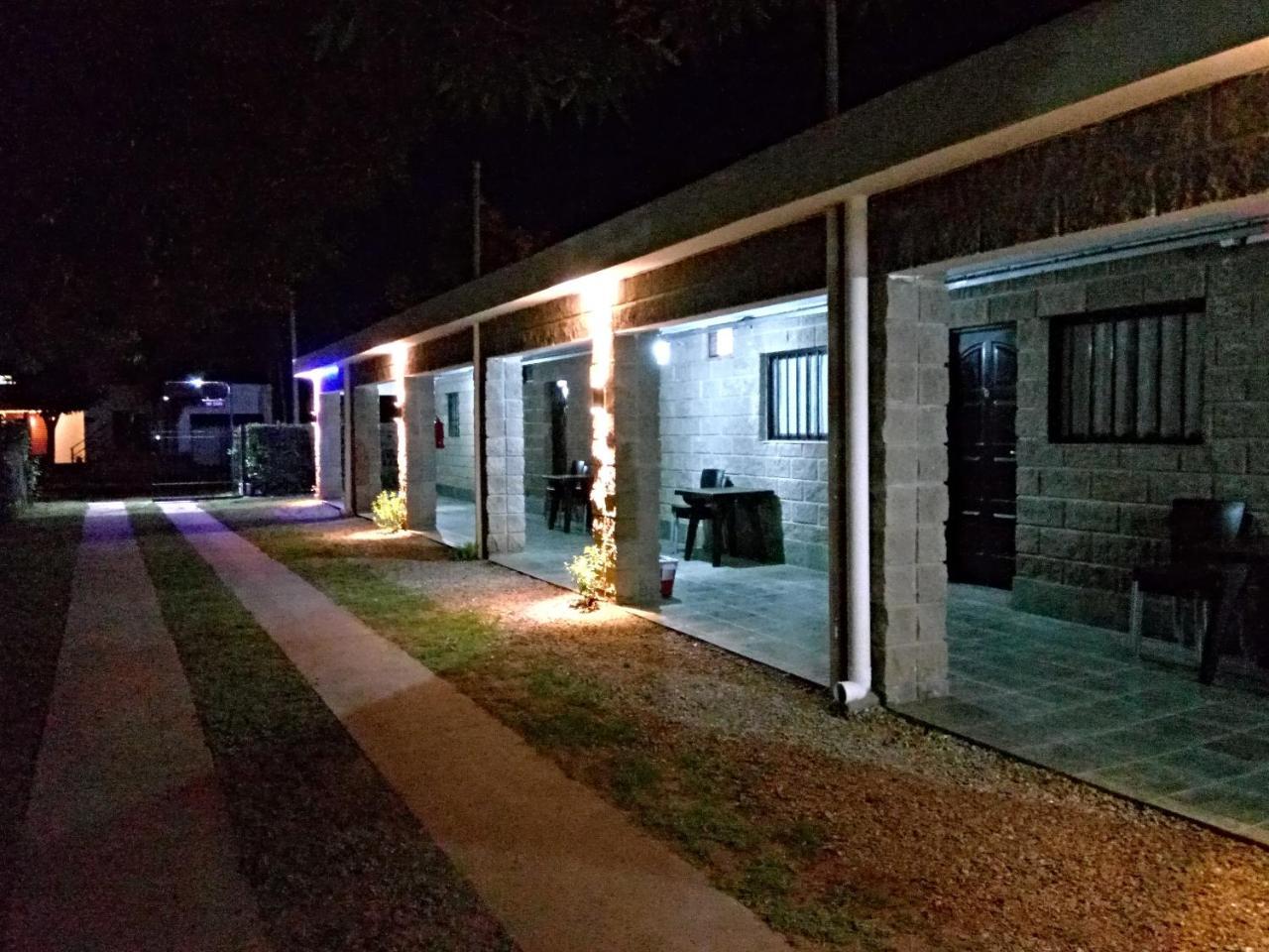 Hosteria El Peregrino Villa Cura Brochero Esterno foto
